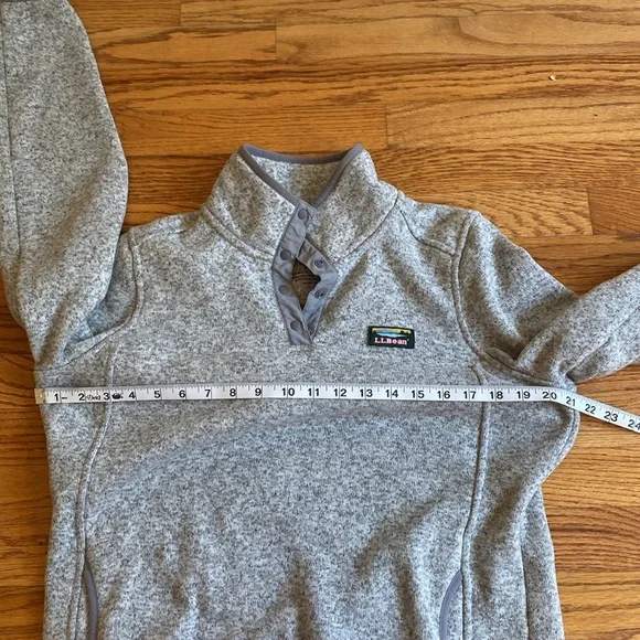 Women's L.L.Bean Sweater Fleece Pullover Size Medium Pewter Color - Picture 8 of 9